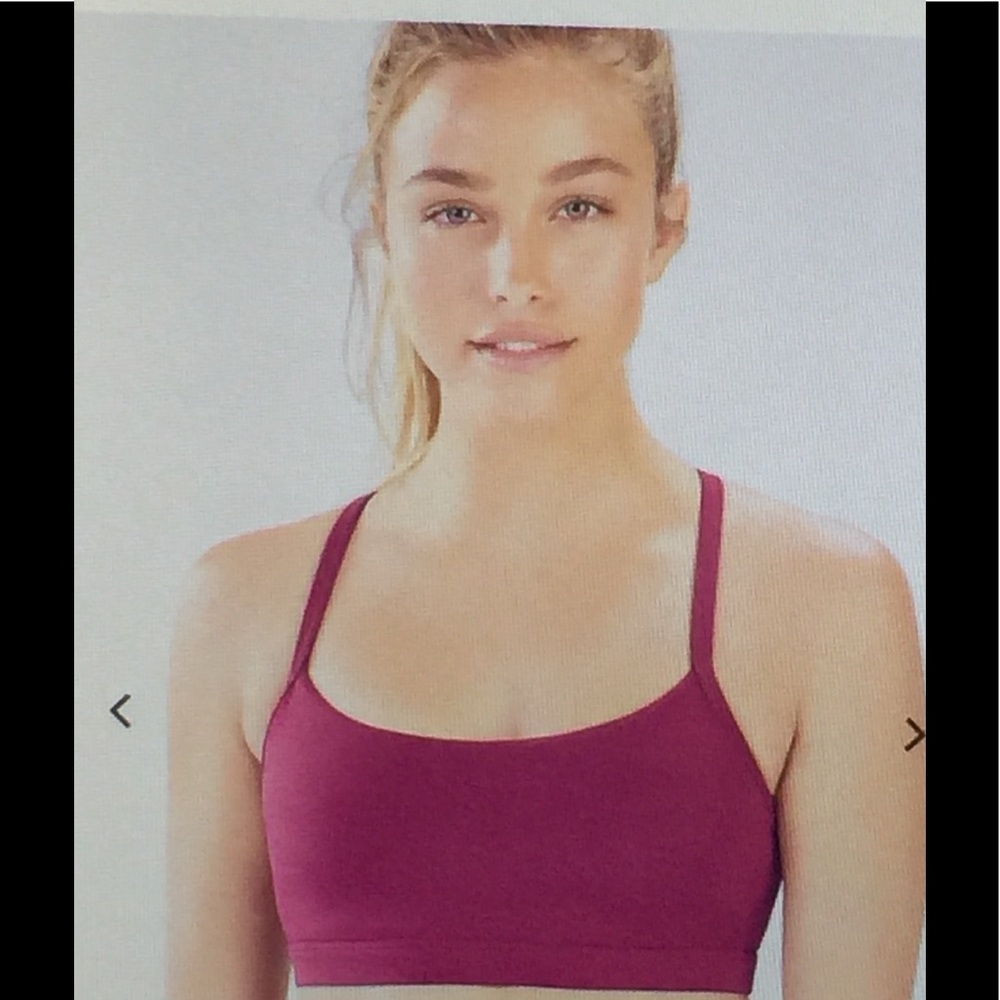 NWT Fabletics Portia Medium Impact Sports Bra